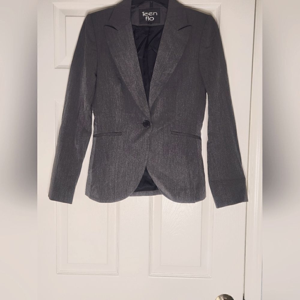 Teenflo 6 Gray Lined 1 Button Lngslv Women's Blazer
